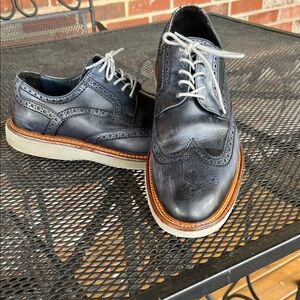 Trask Italian Wingtip Sport Shoe Vintage Finished in Navy Size 10